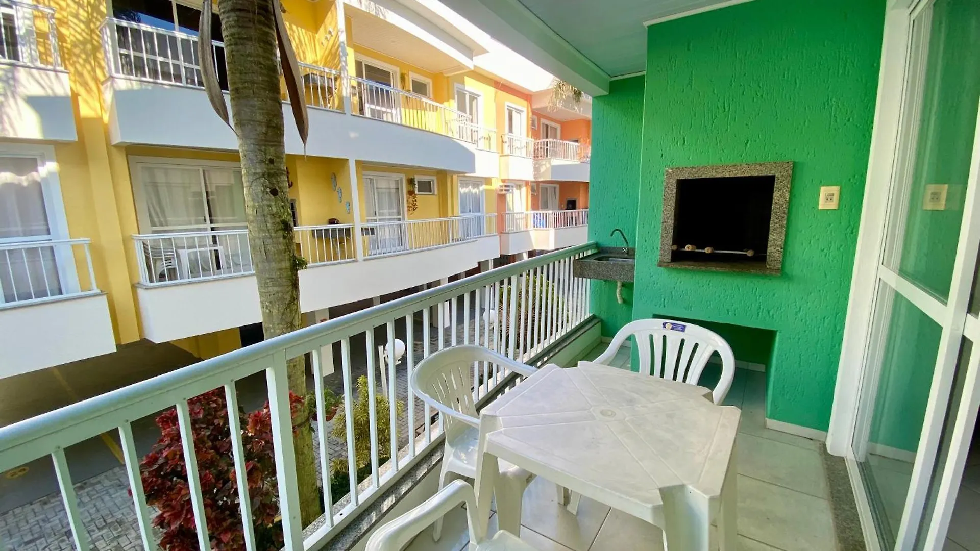 Apartamento Em Bombas 2 Dormitorios Bombinhas Apartment